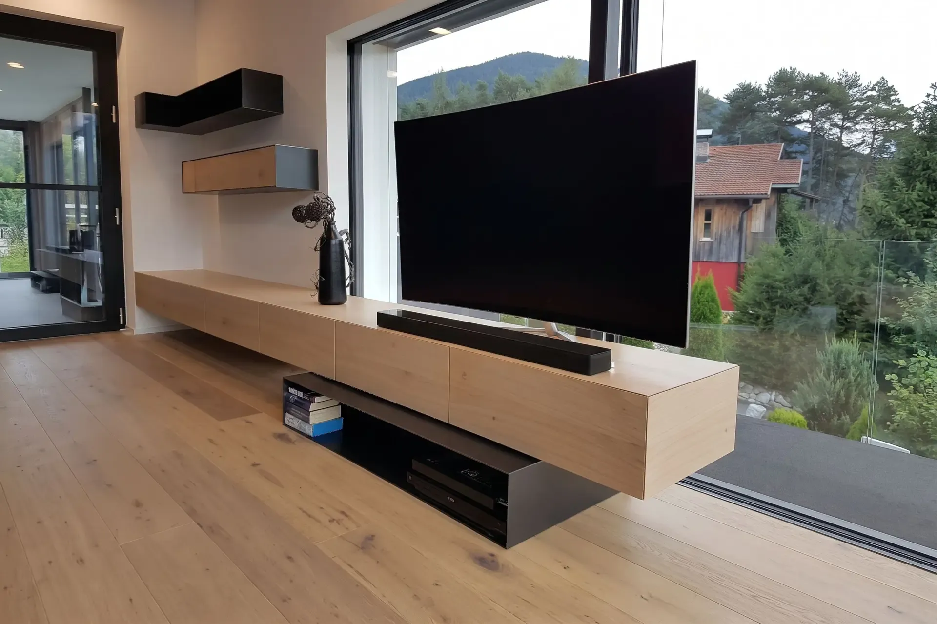 TV-Lowboard